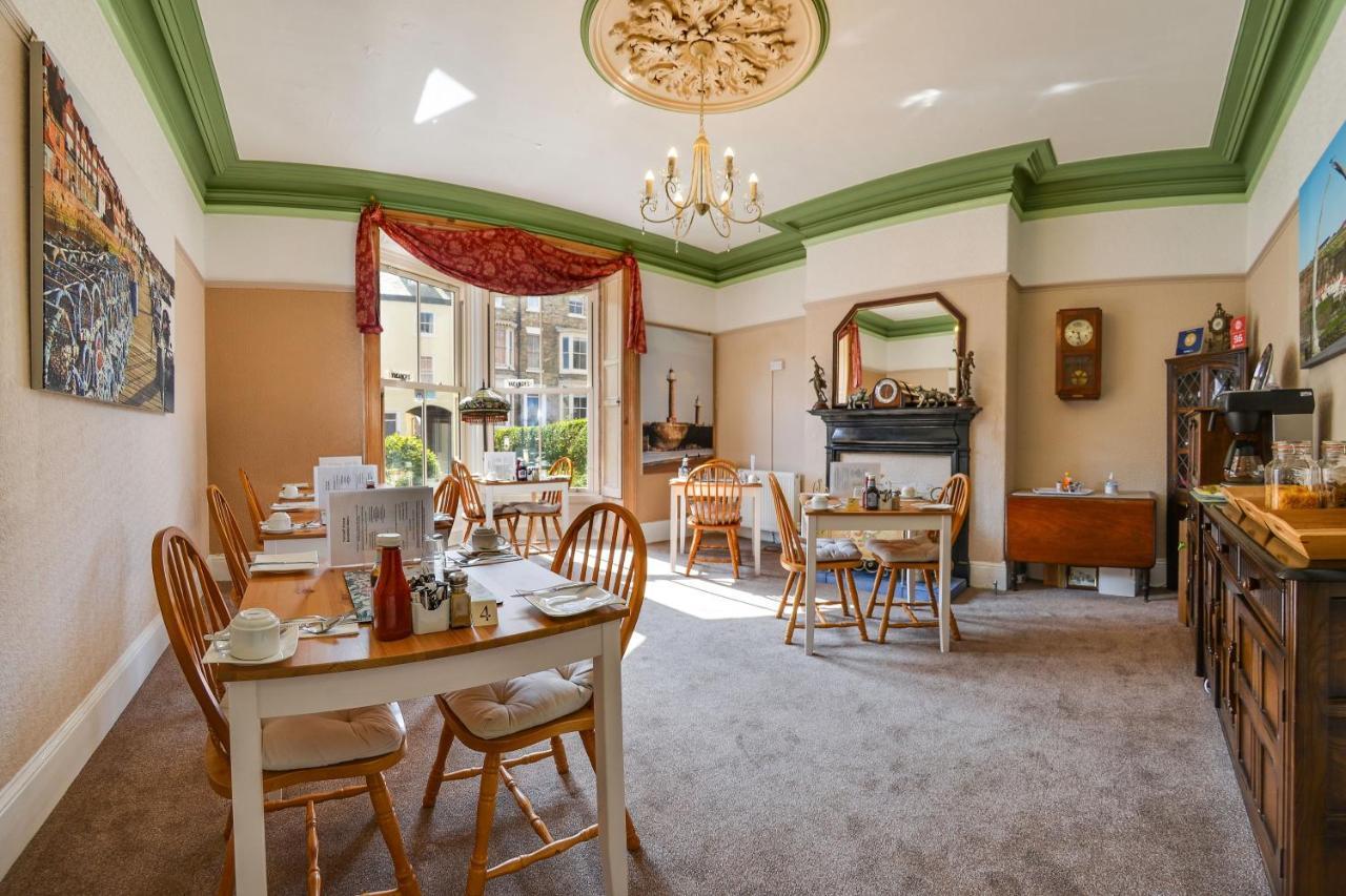 Pannett House Bed & Breakfast, Beautiful Victorian Residence Уитби Экстерьер фото