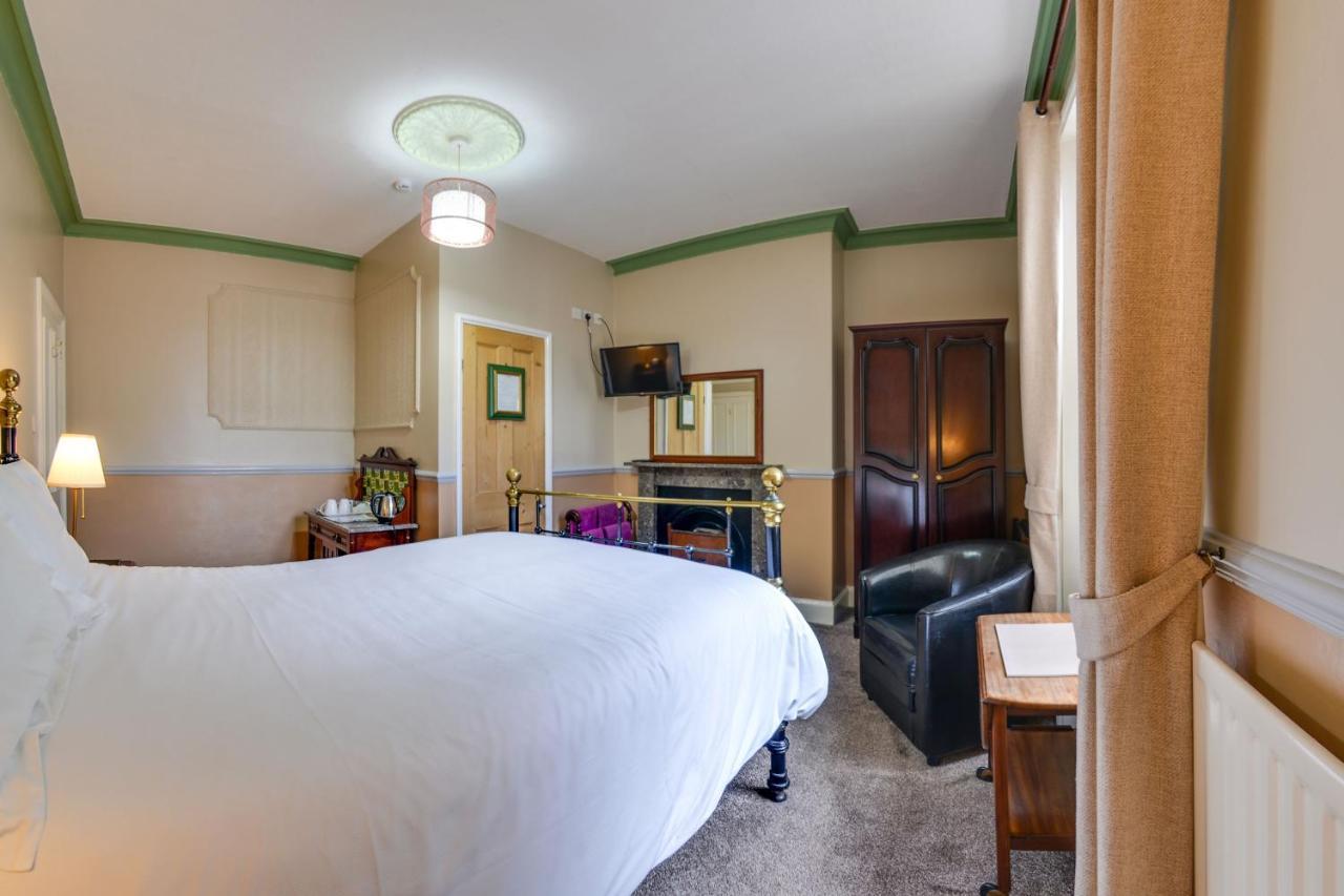 Pannett House Bed & Breakfast, Beautiful Victorian Residence Уитби Экстерьер фото