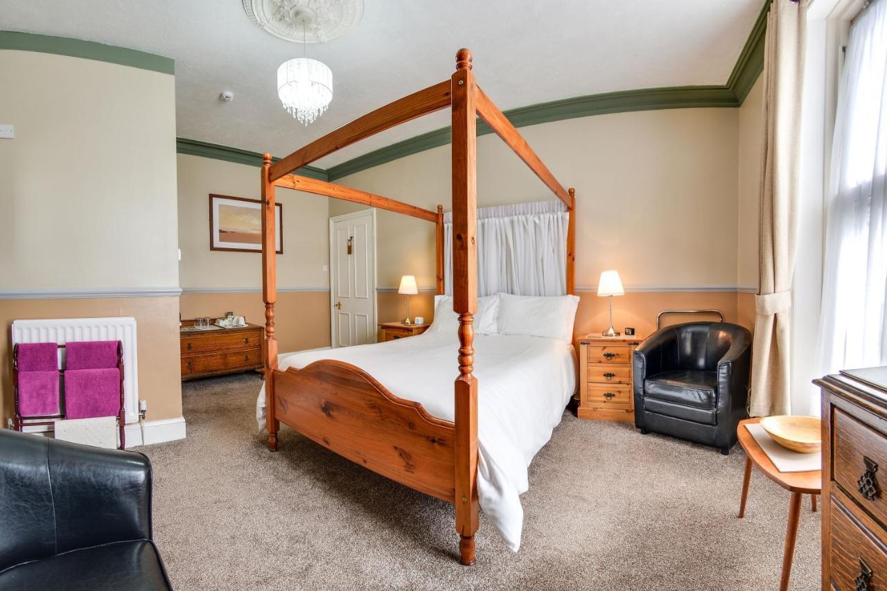 Pannett House Bed & Breakfast, Beautiful Victorian Residence Уитби Экстерьер фото
