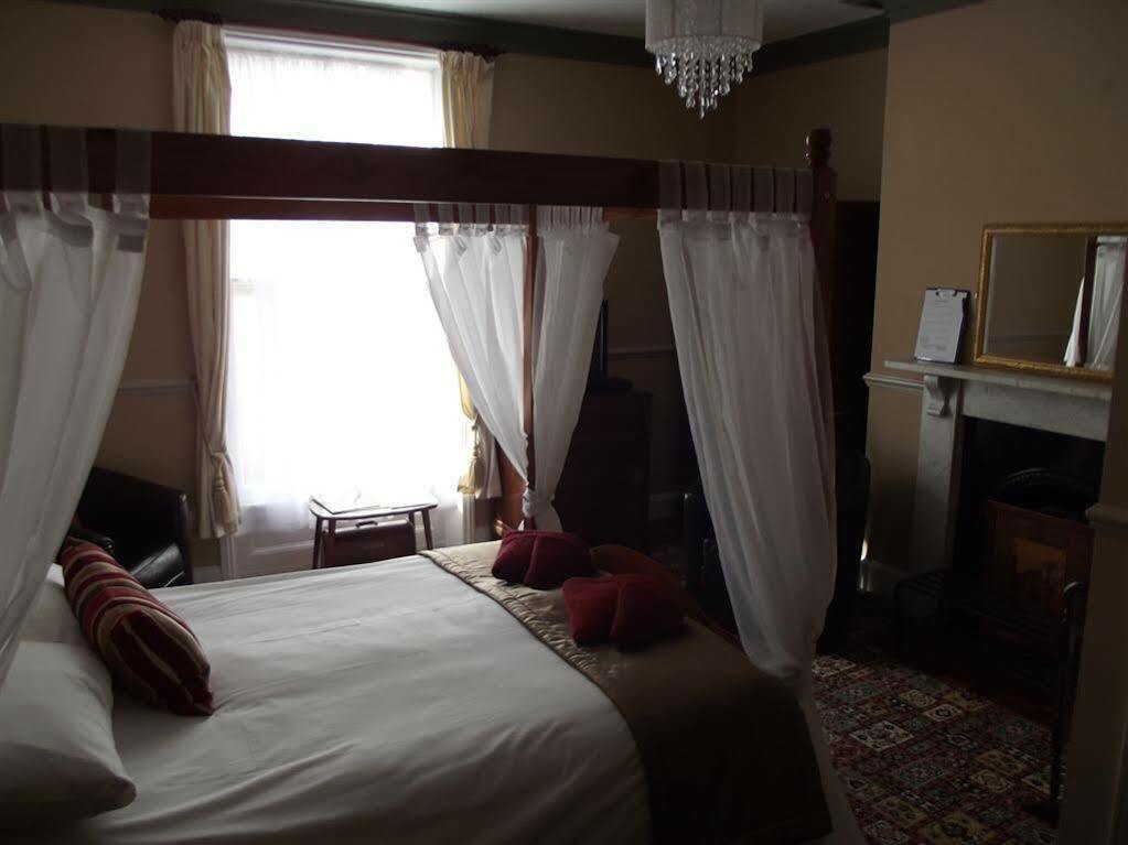 Pannett House Bed & Breakfast, Beautiful Victorian Residence Уитби Экстерьер фото