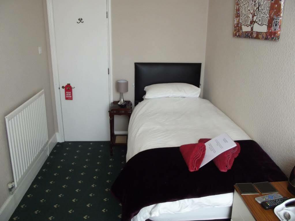 Pannett House Bed & Breakfast, Beautiful Victorian Residence Уитби Экстерьер фото